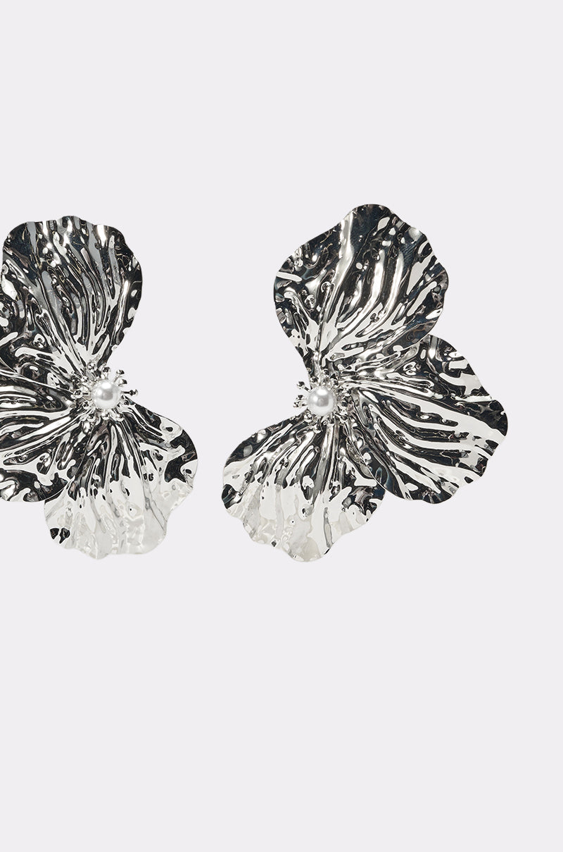 ON A BOAT EARRING