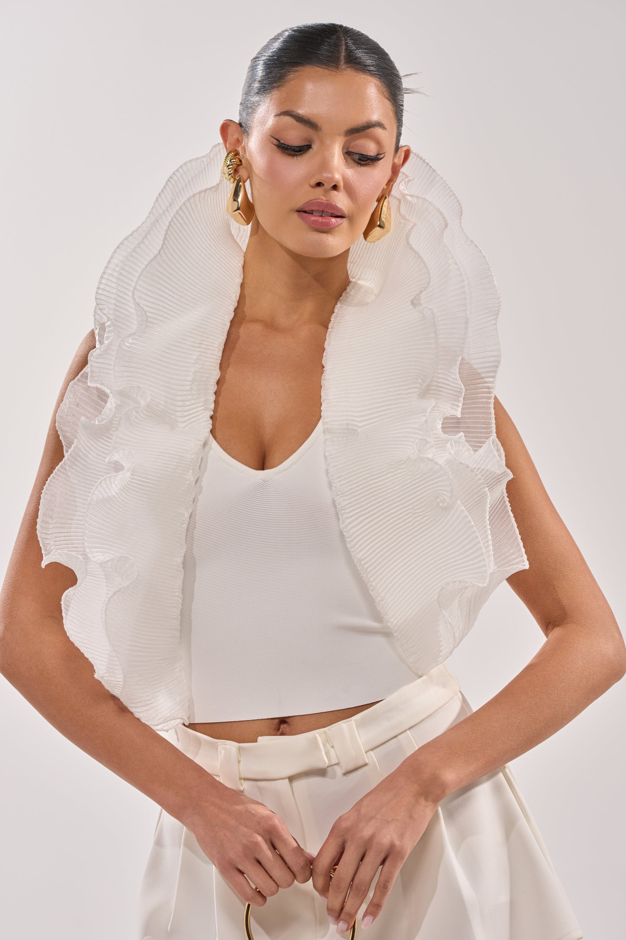 EXTRA BANDAGE RUFFLE BLOUSE