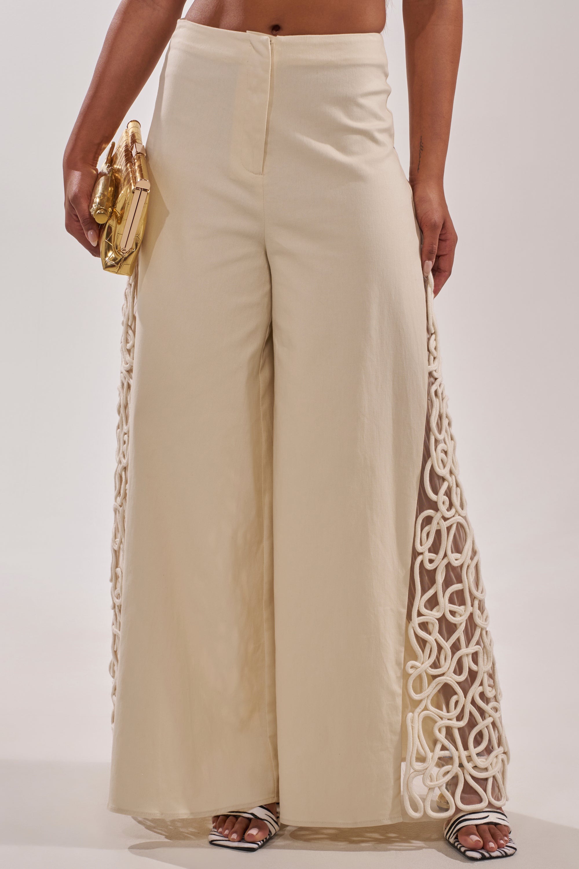 NEVER LOSE ME ROPE DETAIL PANT