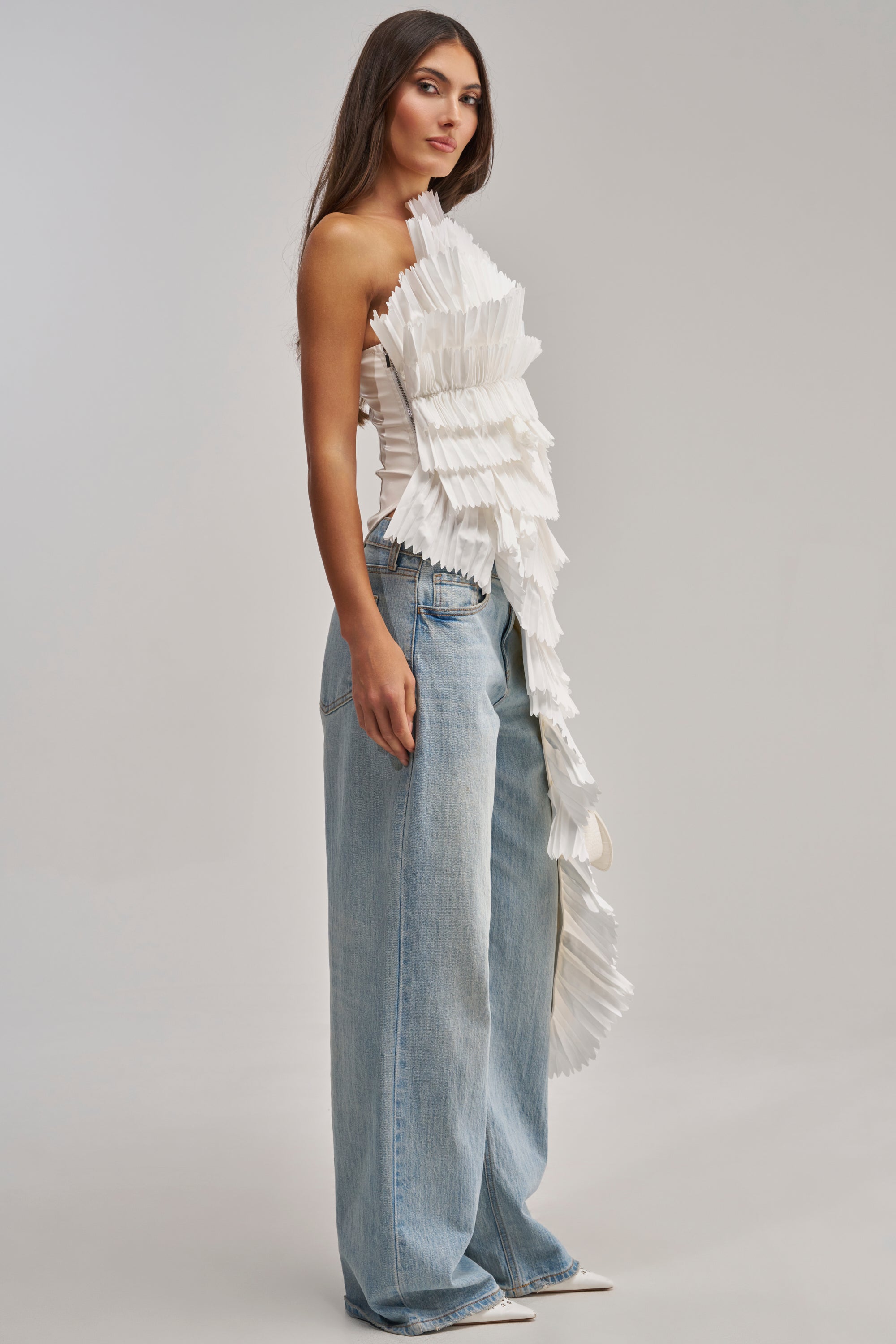 LUXURIOUS ASYMMETRICAL TOP IN WHITE