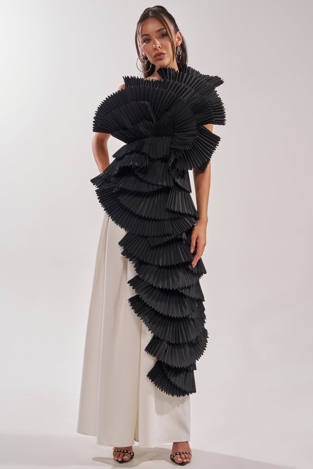 LUXURIOUS ASYMMETRICAL TOP IN BLACK