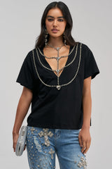 DIAMONDS DANCING RHINESTONE DETAIL TEE IN BLACK