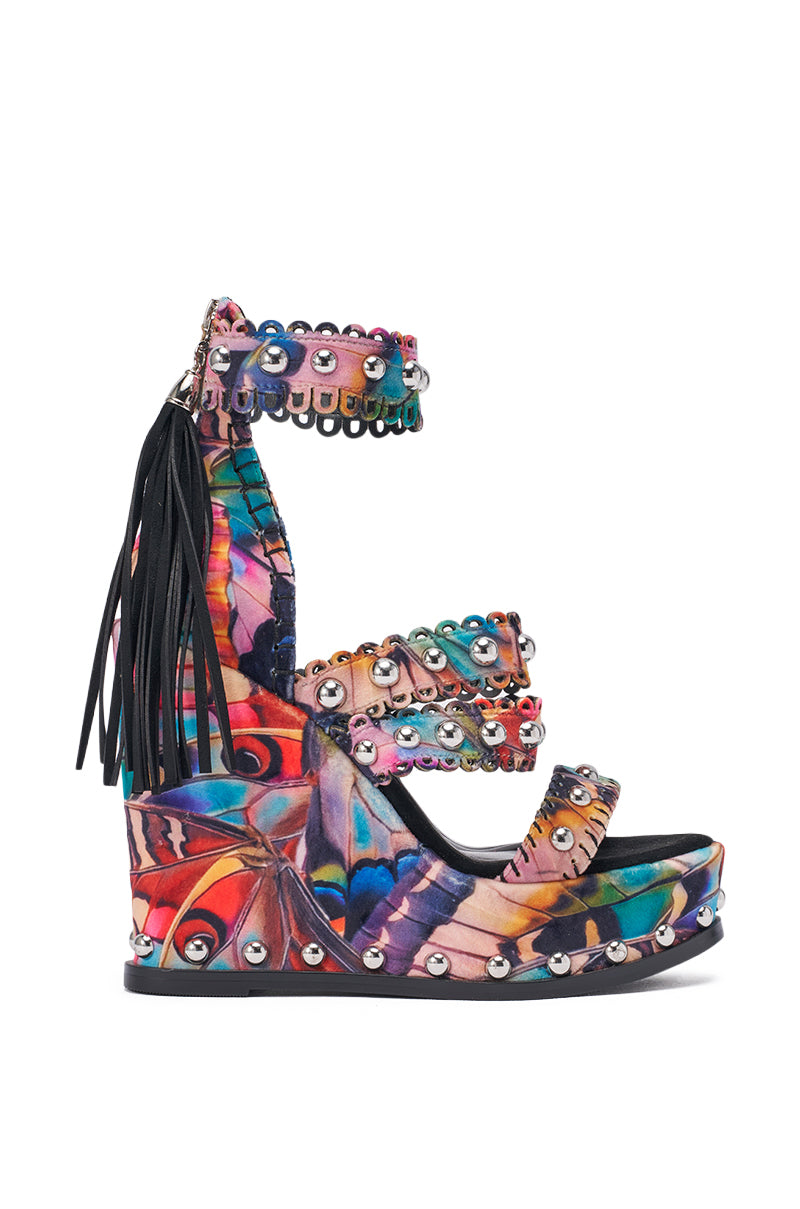 AKIRA GOLD ZANIA BUTTERFLY MULTI PRINT FRINGE EMBELLISHED WEDGE SANDAL