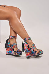 AKIRA GOLD ZANIA BUTTERFLY MULTI PRINT FRINGE EMBELLISHED WEDGE SANDAL