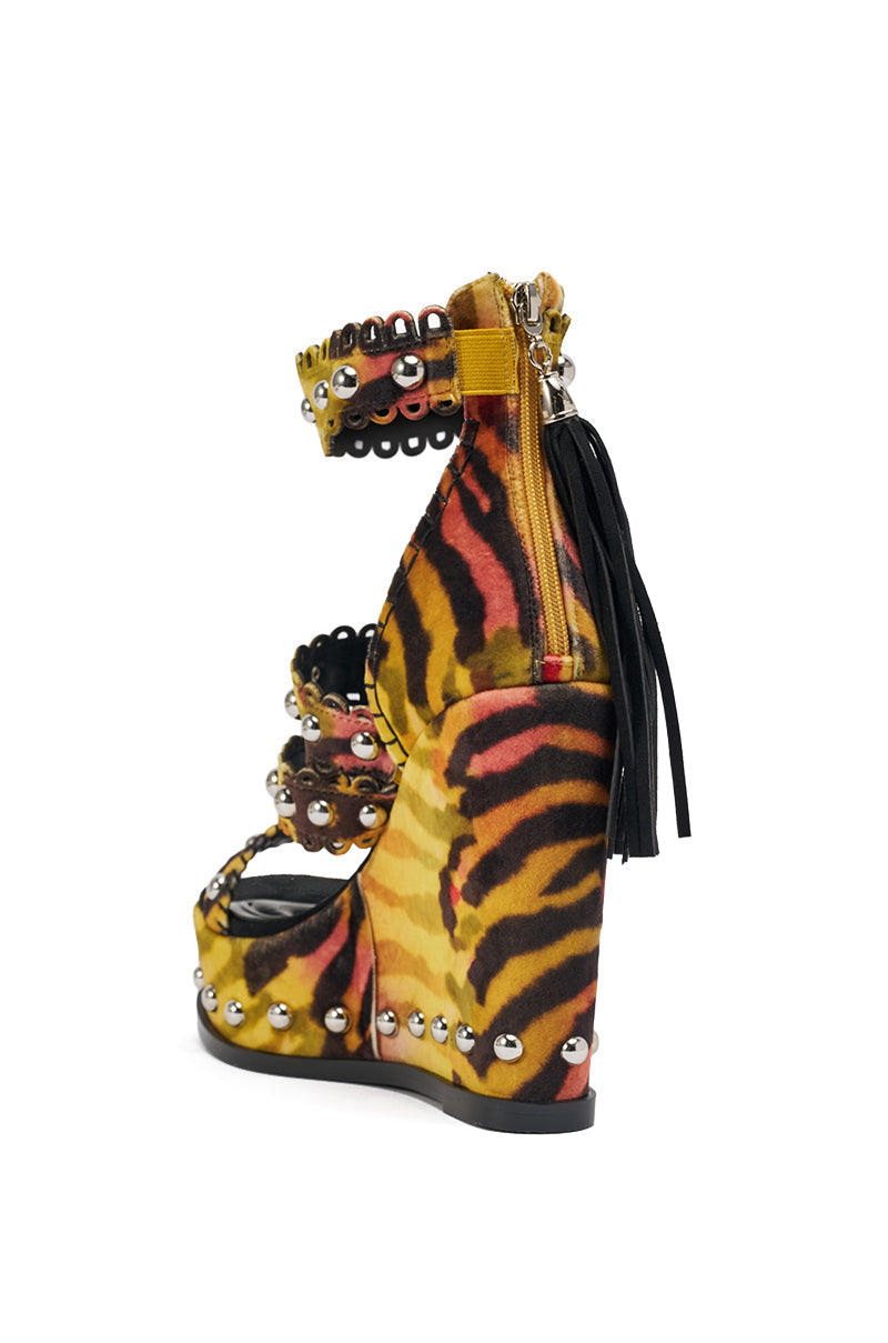 AKIRA GOLD ZANIA TIGER MULTI PRINT FRINGE EMBELLISHED WEDGE SANDAL