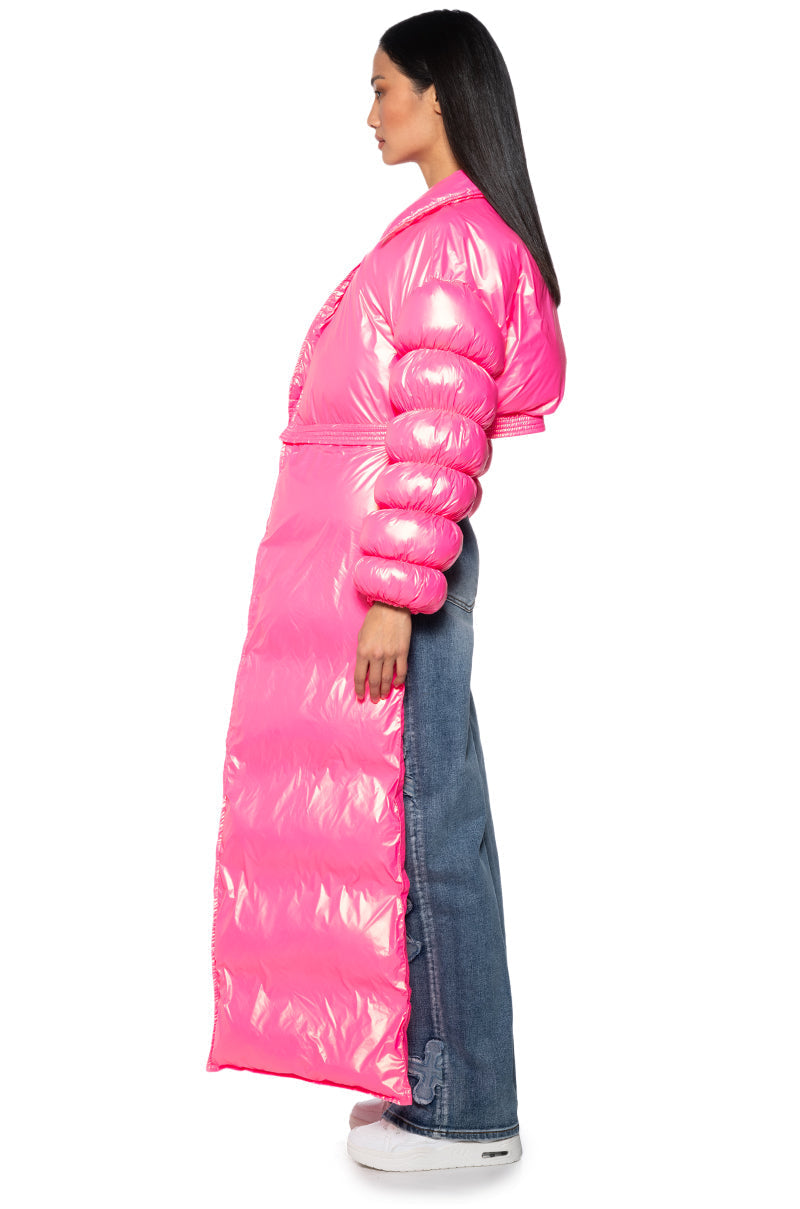 BACK AT IT PINK PUFFER WITH ZIP OF SCARF