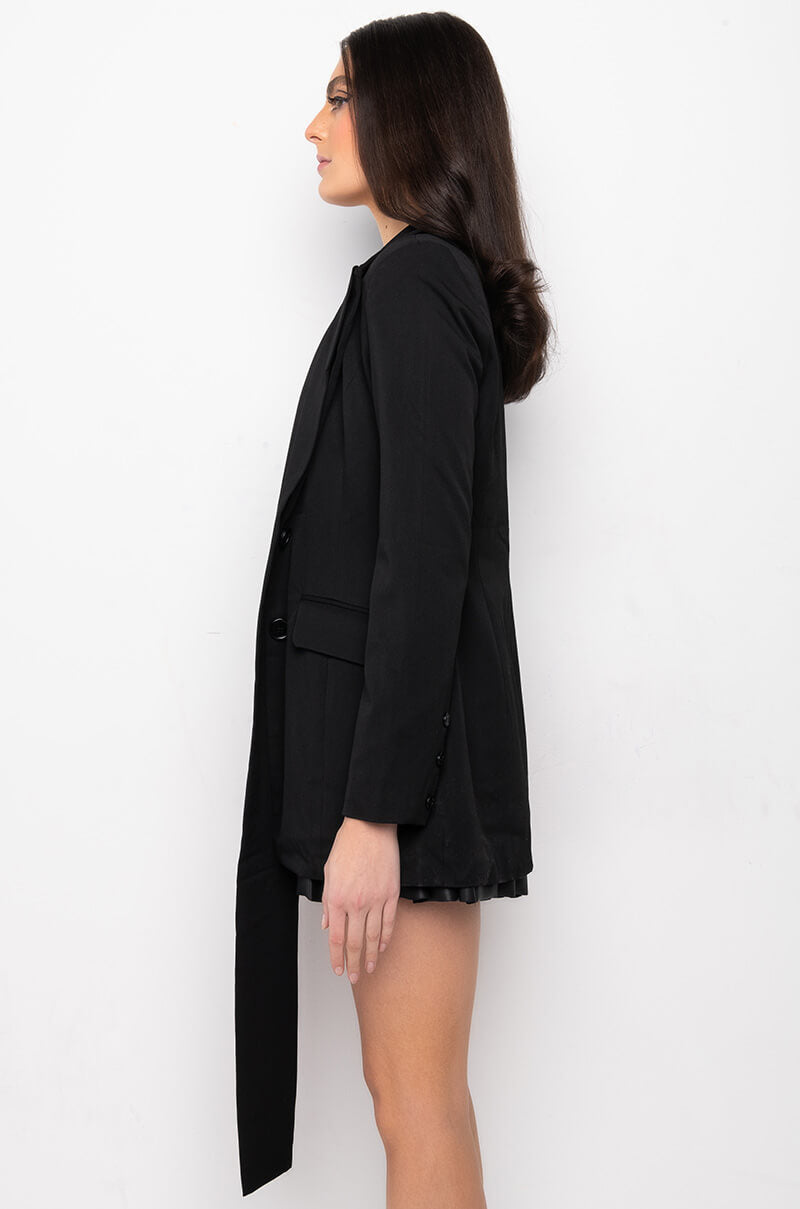 THE SALT LINE LONG LAPEL BLAZER