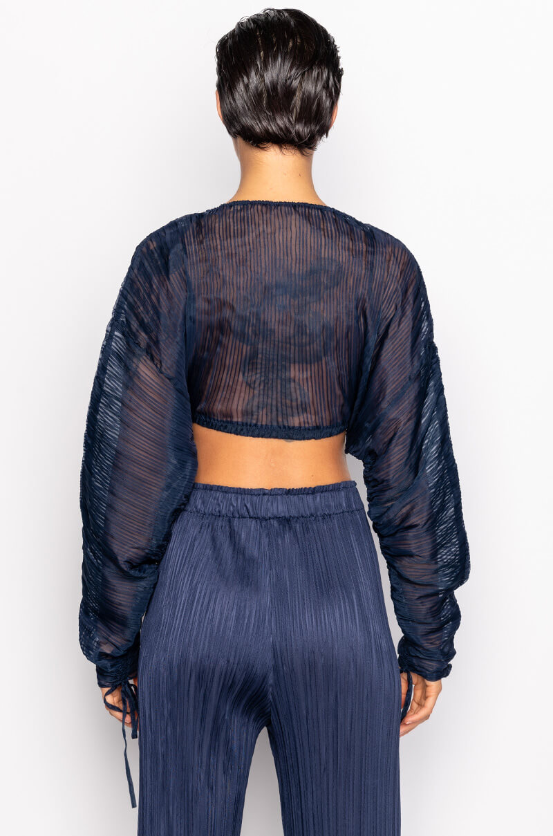 DAHLIA PLEATED LONG SLEEVE CROPPED BLOUSE