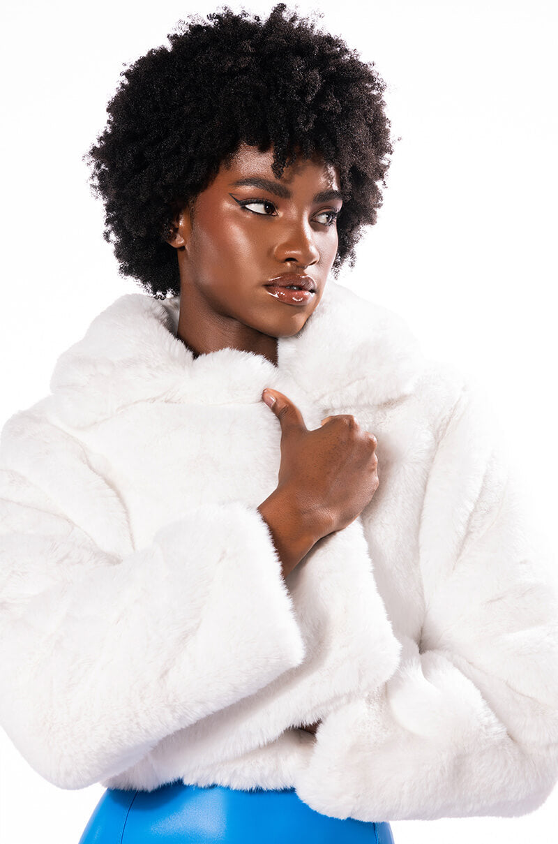 DAYANNE PLUSH FAUX FUR JACKET