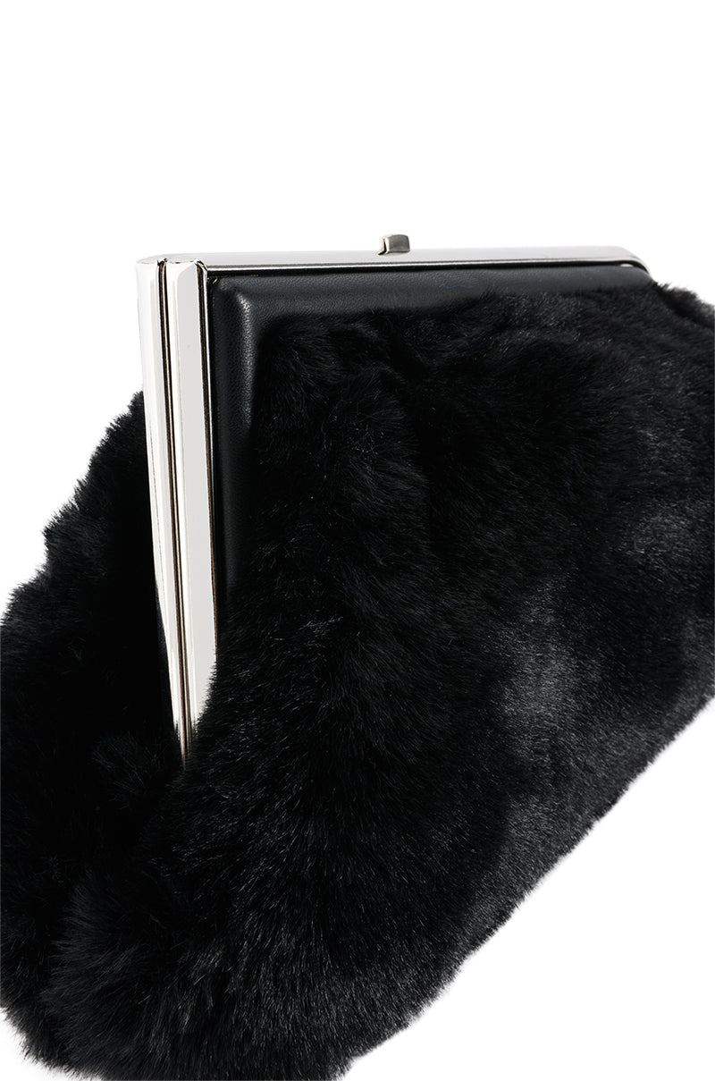 EXPENSIVE TASTE FAUX FUR CLUTCH