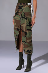 INVINCIBLE CAMO CARGO POCKET PANT
