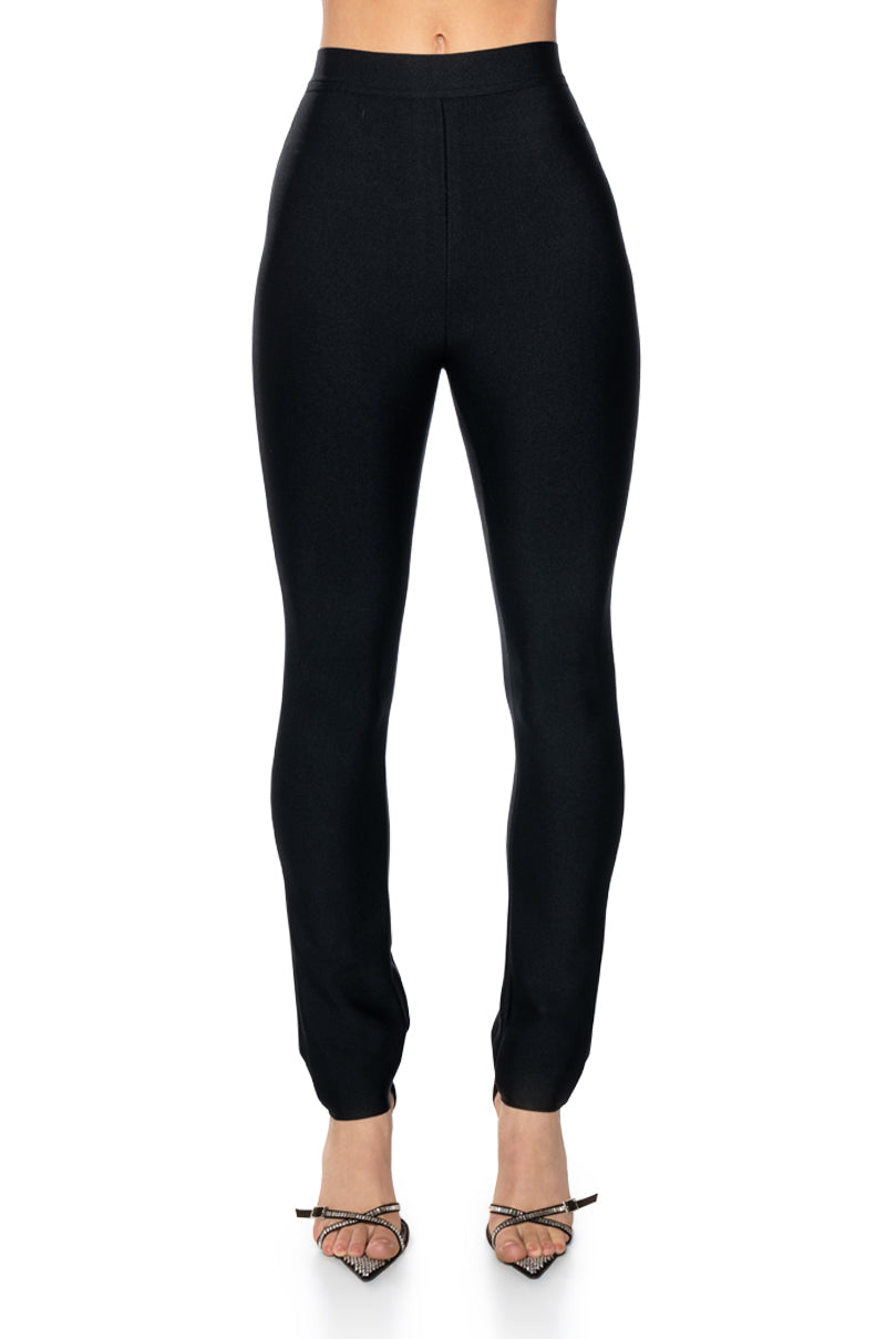 KEEP IT TIGHT BANDAGE SKINNY PANT