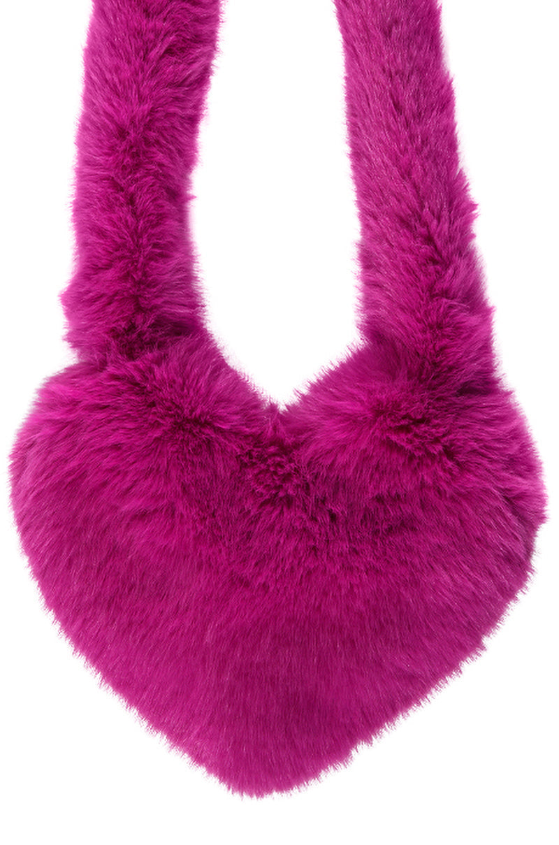 LANA FAUX FUR HEART BAG IN PINK