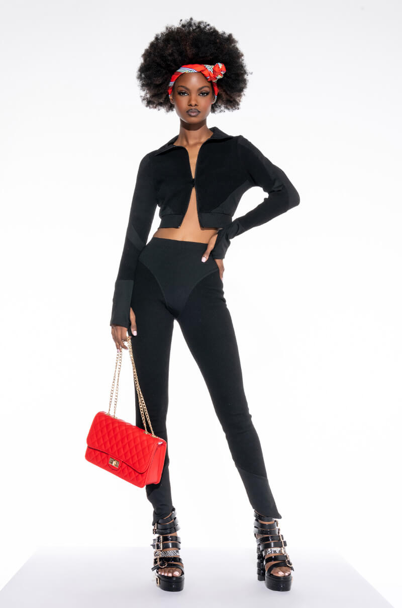 CHARIS RIBBED CROP ZIP TURTLENECK