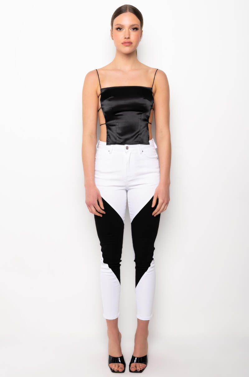 PASSIONE SATIN OPEN SIDE TOP