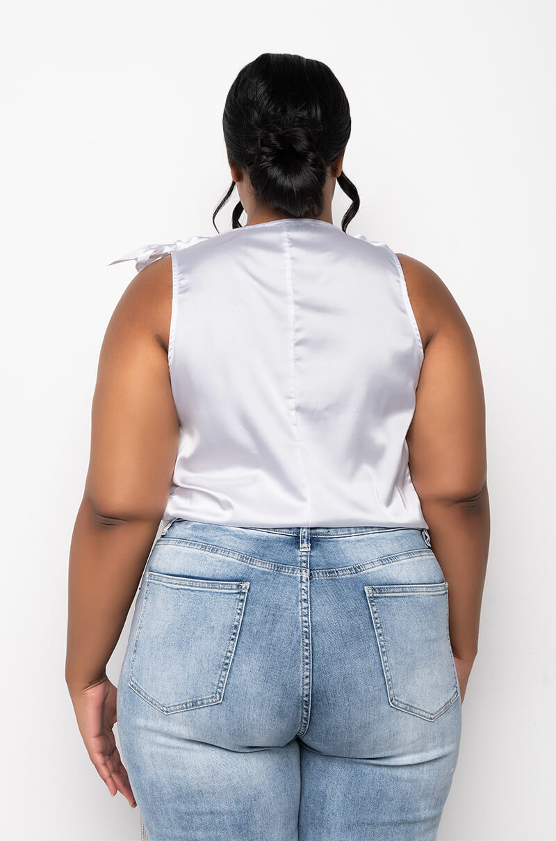 PLUS LELANI BOW DETAIL SLEEVELESS BLOUSE