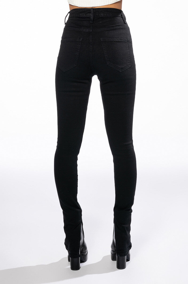 SEXY DENIM HIGH RISE DENIM