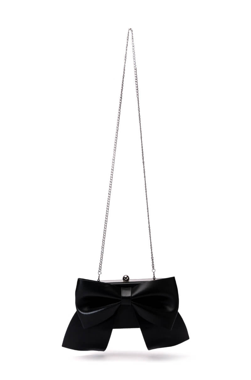 SITTING PRETTY FAUX LEATHER CLUTCH