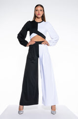 NALA COLORBLOCK CROPPED BLOUSE