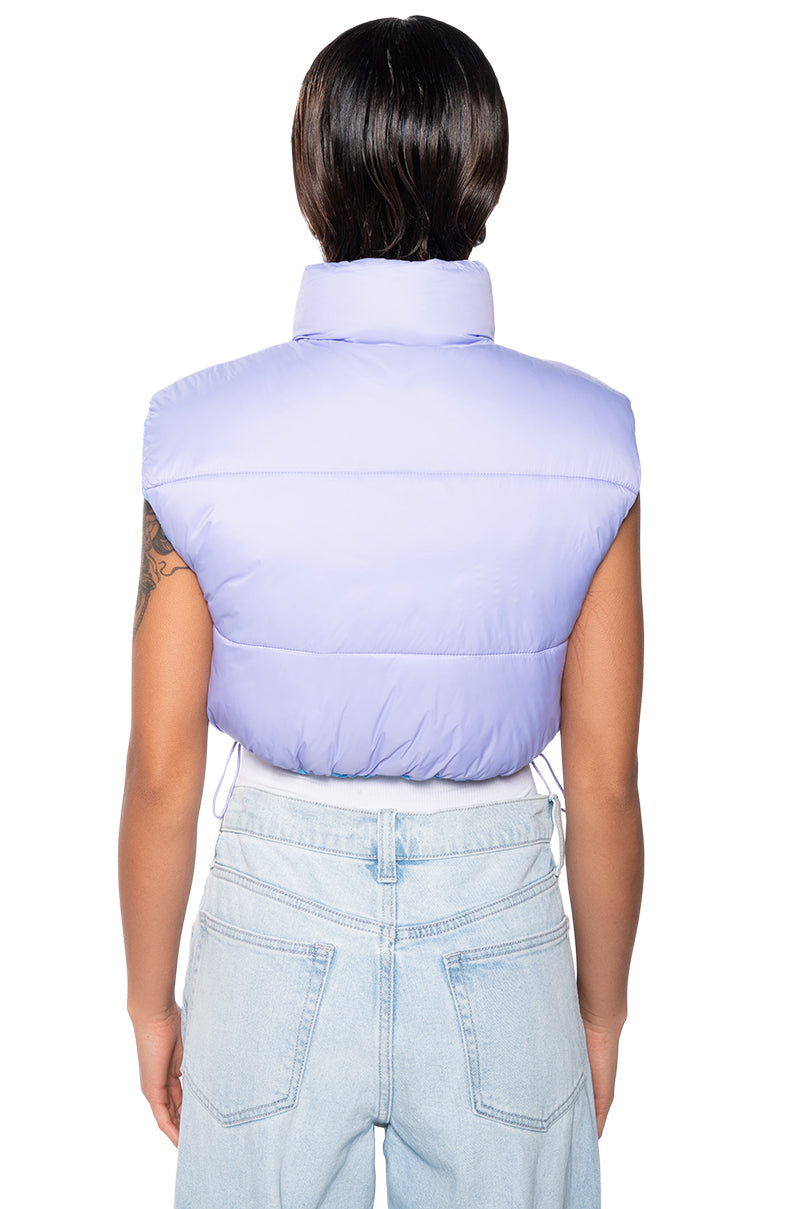 TAYLOR SAID CROP PUFFER VEST IN PURPLE