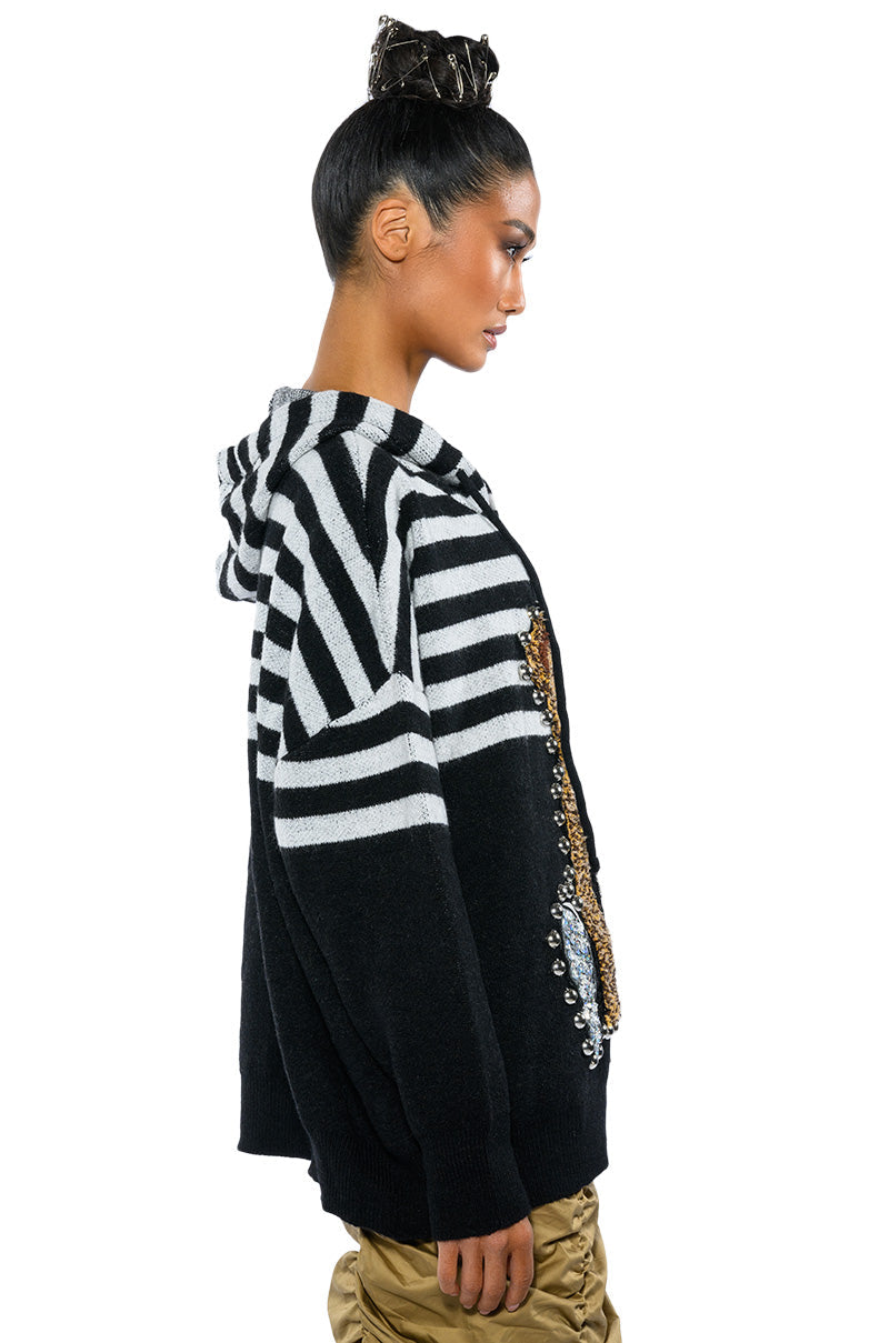 TEDDY HOODED STRIPED SWEATER