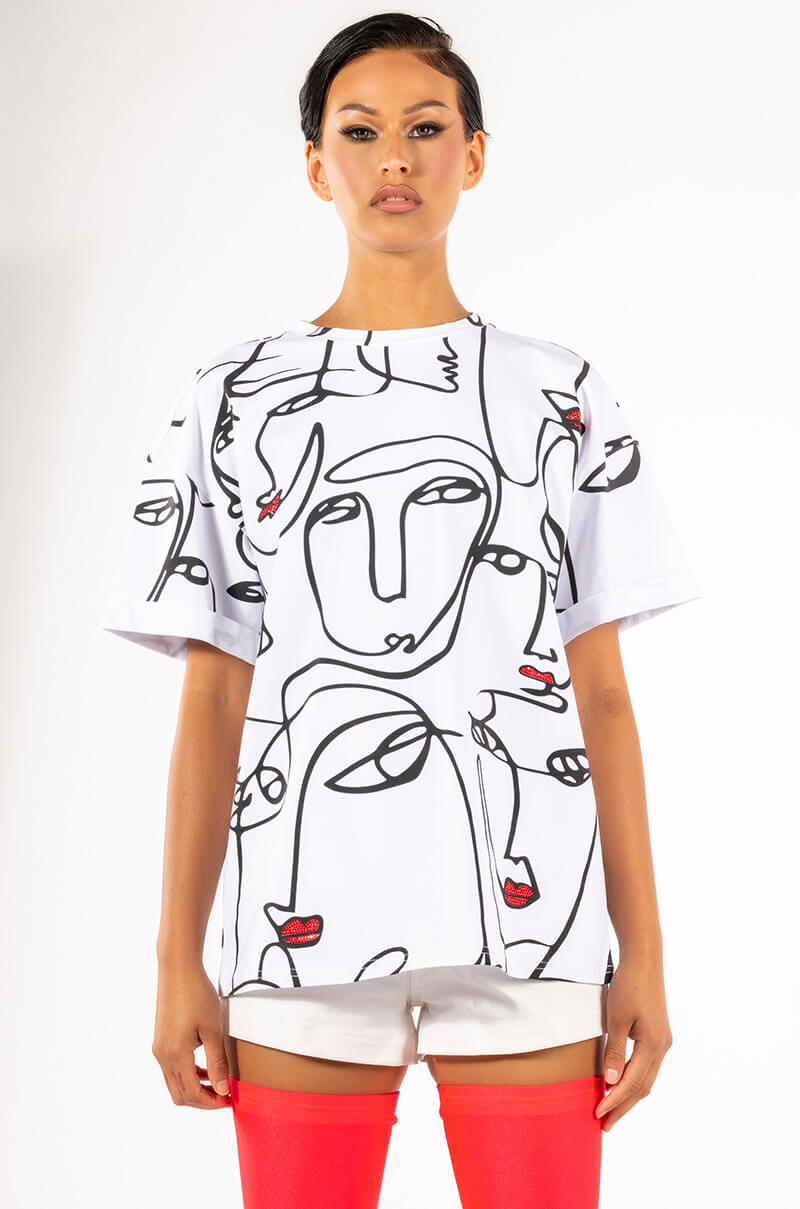 TWIN SOULS GRAPHIC TSHIRT
