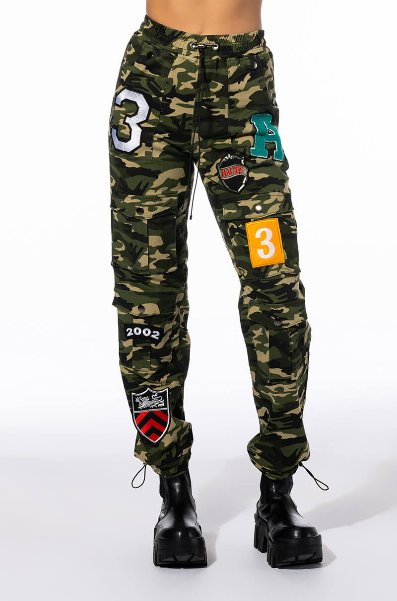 WHATEVER CAMO CARGO JOGGER