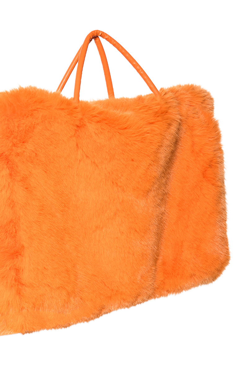 YETI LARGE FAUX FUR TOTE IN ORANGE